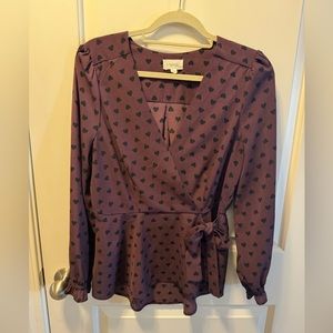 Hearts blouse! Deep Bergundy w/black hearts V-neck blouse